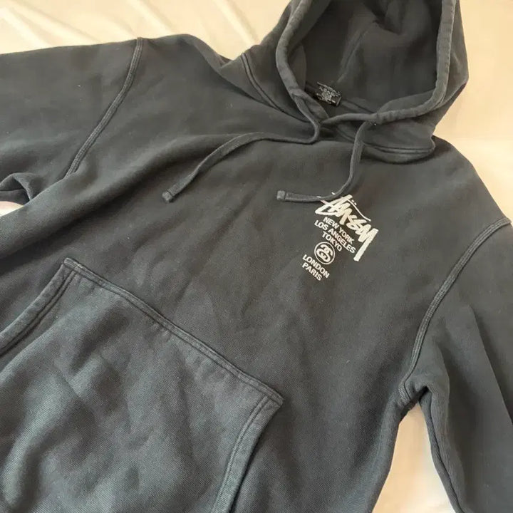 [BUNJANG] Stussy World Tour Hoodie / 스투시 월드투어 후드티 S