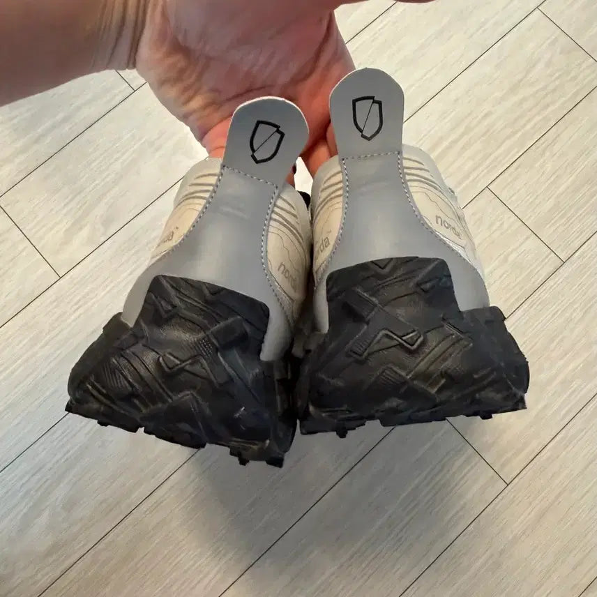 [BUNJANG] Norda Cinder Running Shoes 260 / 노다 norda 신더 러닝화 260