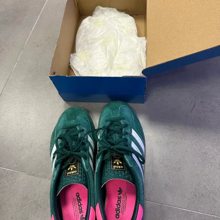 [BUNJANG] Adidas Gazelle Green Pink Sneakers / 아디다스 가젤 그린 핑크