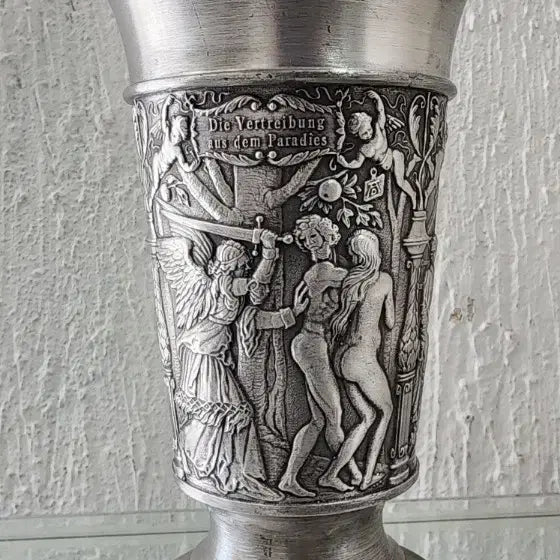 [BUNJANG] Vintage Pewter Cup with Expulsion from Eden Motif / 빈티지 주석 컵 에덴동산 추방 문양