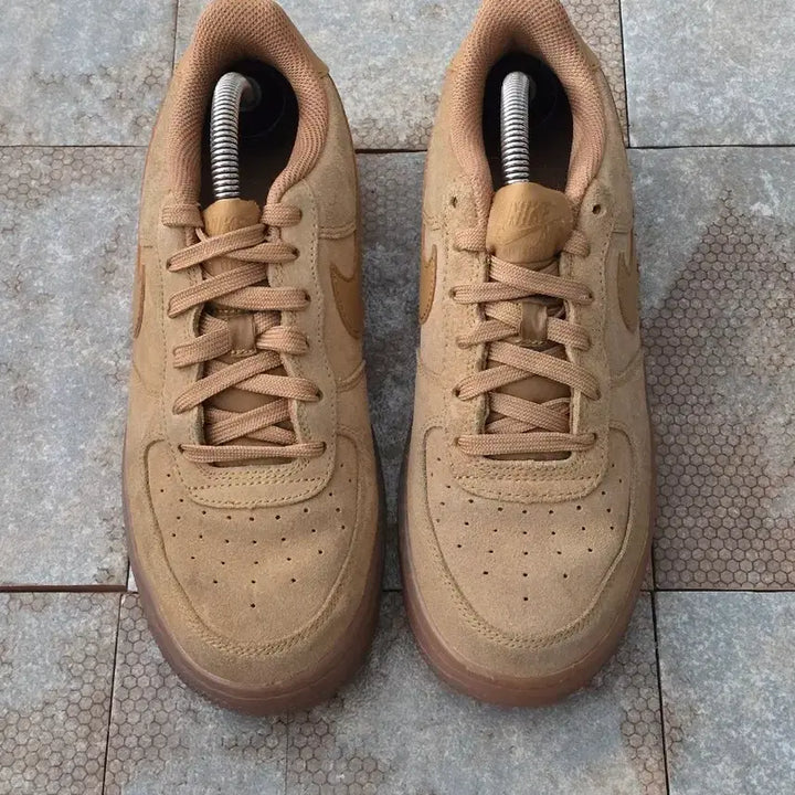[BUNJANG] Nike Air Force 1 LV8 3 &