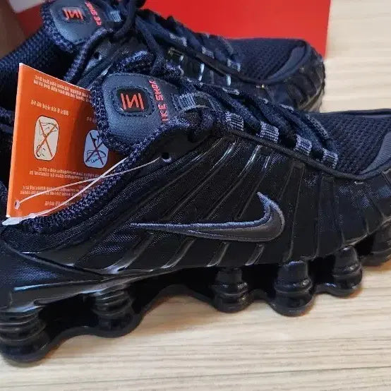 [BUNJANG] Nike Shox TL All Black Sneakers / 샥스