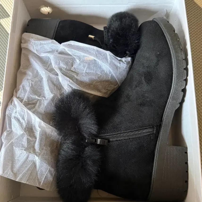 [BUNJANG] Oli Shearling Boots New / 올리 털부츠 새상품