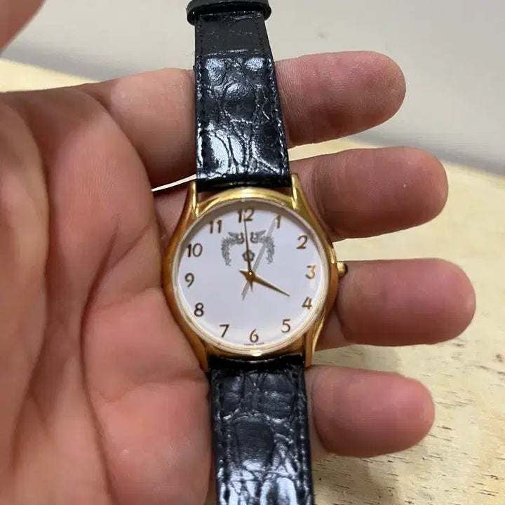 [BUNJANG] Cheongwadae Engraved Watch / 청와대가 새겨진 시계 /  요316