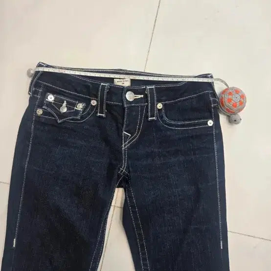 [BUNJANG] True Religion Low Rise Jeans Size 26 / 트루릴리젼 로우라이즈 26사이즈