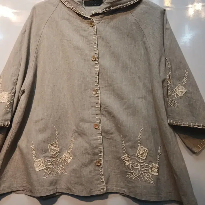[BUNJANG] Silent Worth Linen Embroidered Hoodie Jacket / Silent Worth 린넨 자수 후드 자켓