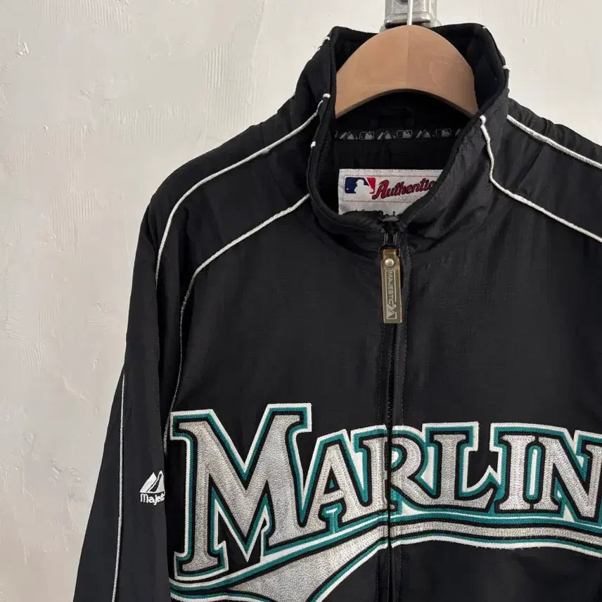 [BUNJANG] Majestic Florida Marlins Varsity Jacket / Majestic 마제스틱 말린스 플로리다 바시티 자켓