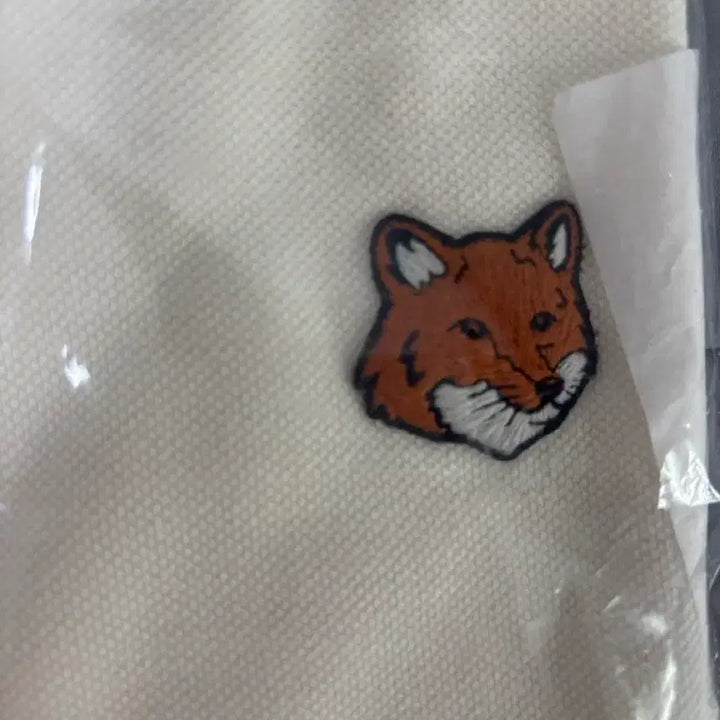 [BUNJANG] Maison Kitsuné Fox Patch Polo Shirt Ivory M / 메종키츠네 폭스 패치 카라티 M 아이보리