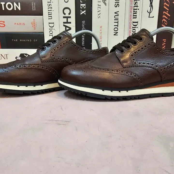 [SOLD OUT] 프라다 남성 스니커즈 255