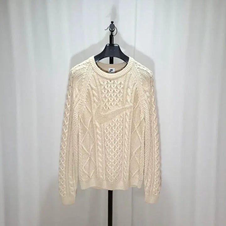 [BUNJANG] Nike Cable Knit Long Sleeve Sweater Rattan L / (무배) 나이키 케이블 니트 롱슬리브 스웨터 라탄 L 28