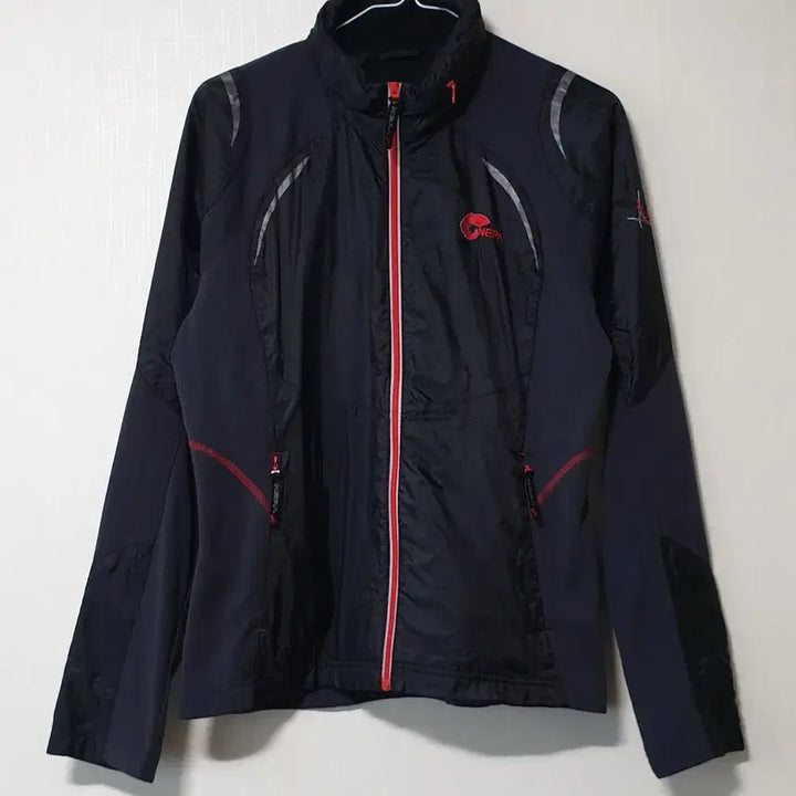 [BUNJANG] Millet Windbreaker Jumper / 밀레 바람막이 점퍼 100사이즈 