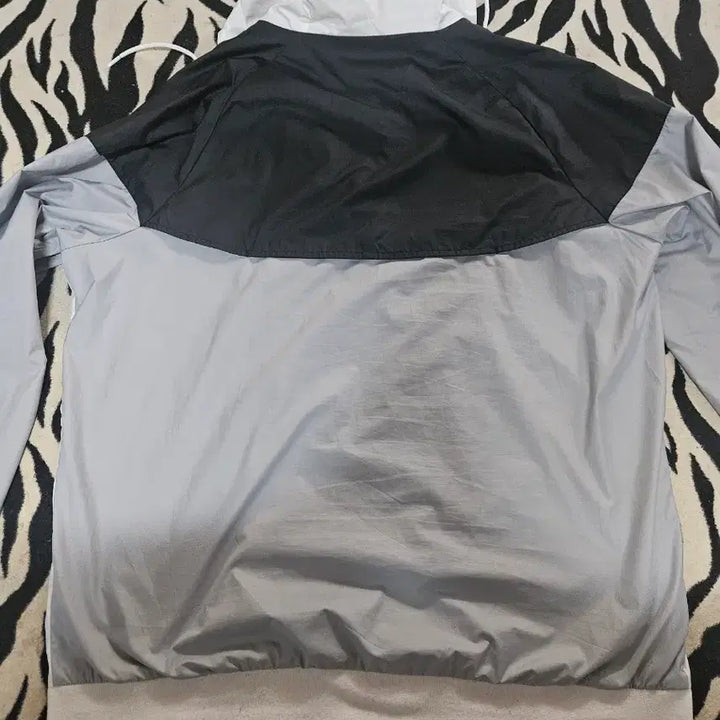 [BUNJANG] Nike Windrunner Jacket Jumper - Size Large / 나이키 윈드러너 바람막이 점퍼ㅡ사이즈 라지