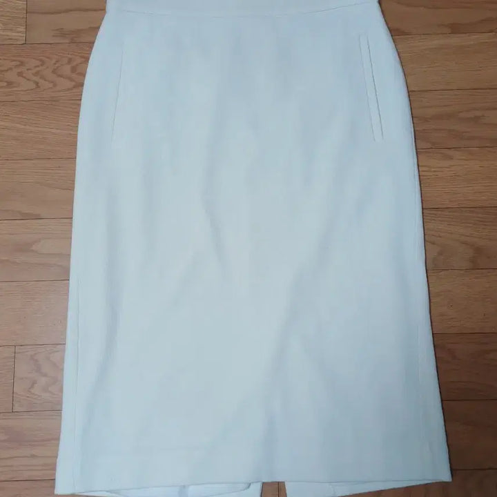 [BUNJANG] DEWL White Color Block Midi Skirt (Size 55) / 듀엘(DEWL) 화이트 배색 포인트 미디 스커트 (55사이즈)