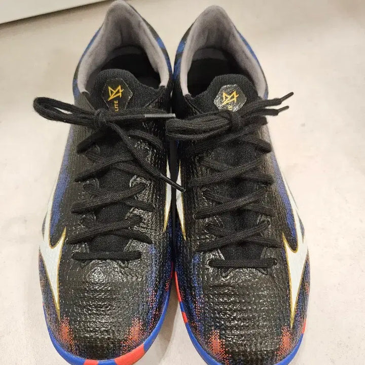 [BUNJANG] Mizuno Alpha 3 Elite AS TF Futsal Cleats (245mm) / 미즈노 알파3 엘리트 AS tf 풋살 245 250사이즈