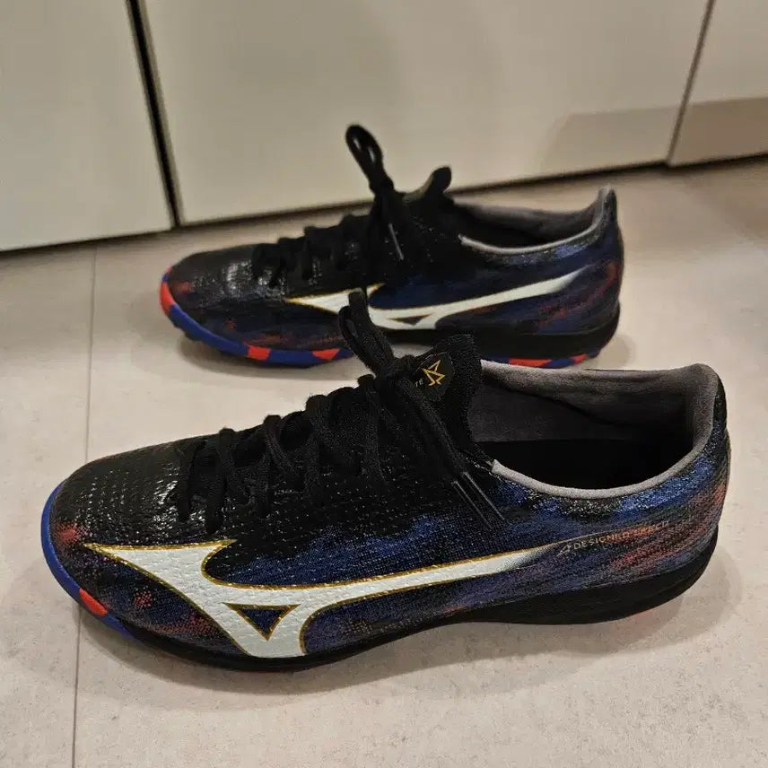 [BUNJANG] Mizuno Alpha 3 Elite AS TF Futsal Cleats (245mm) / 미즈노 알파3 엘리트 AS tf 풋살 245 250사이즈