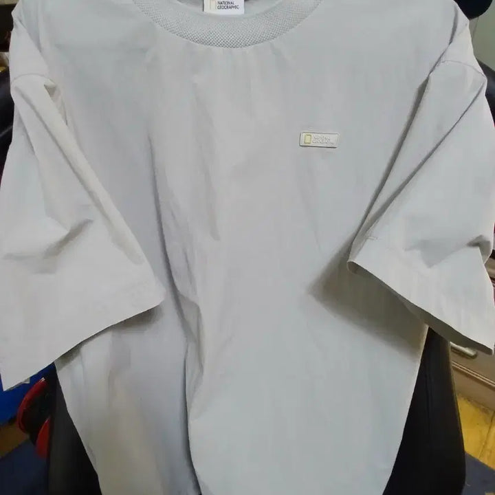 [BUNJANG] National Geographic T-Shirt Size 100 / 네셔널지오그래픽 티셔츠 100