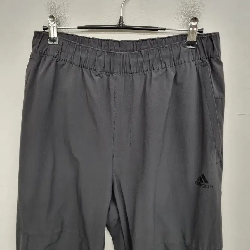 [BUNJANG] Adidas Training Pants (Size 95/M) / [95/M] 아디다스 트레이닝 팬츠