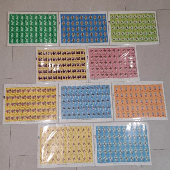 [BUNJANG] 1974 Korean Entertainment Series Stamp Collection (Full Set) / (1관/A8) 1973년 한국 예능시리즈 1-10집 할인적용(K3)저렴