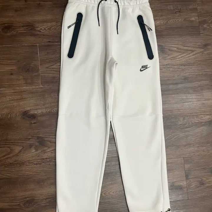 [BUNJANG] Nike NSW Tech Fleece Pants White / 나이키 NSW 테크 플리스 테크팩 팬츠 화이트