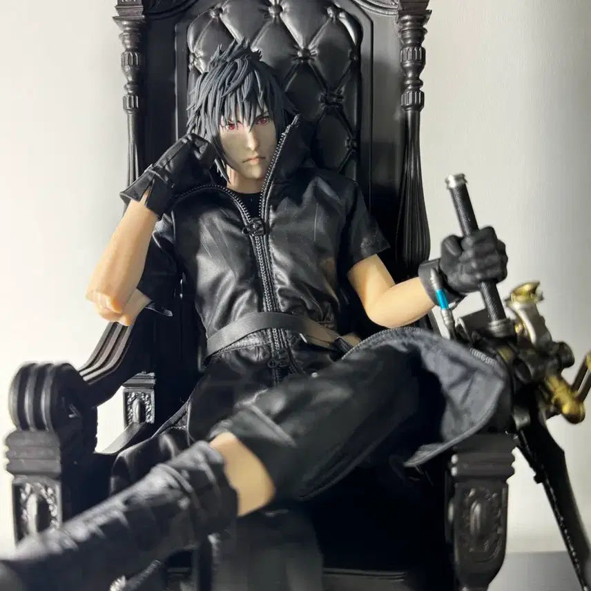 [BUNJANG] Game Toys Noctis Figure / 게임토이즈 녹티스 팝니다.
