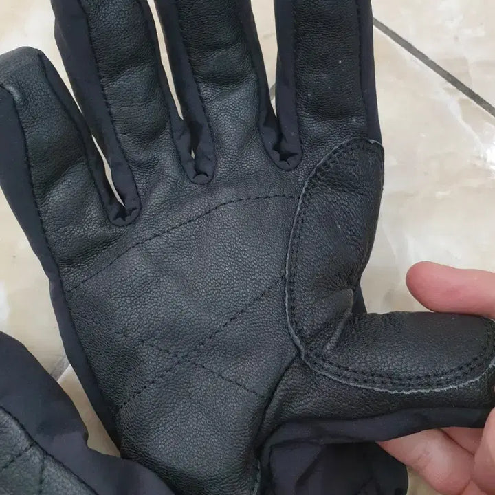 [BUNJANG] BugHouse Gore-Tex Gloves M / 버그하우스 고어텍스 장갑 M