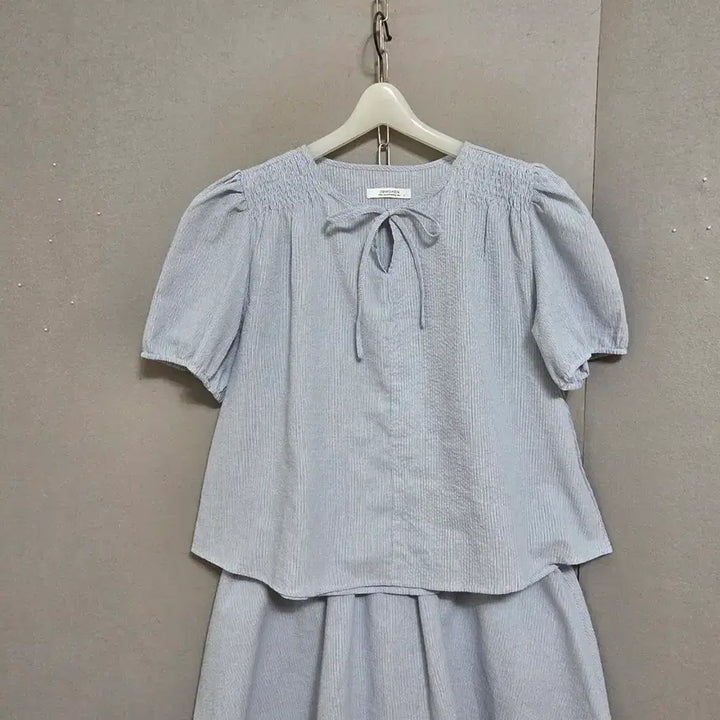 [BUNJANG] Summer Blouse and Shorts Set - Size F (55-66) / 여름용 상하세트 반바지 블라우스 F  n5220