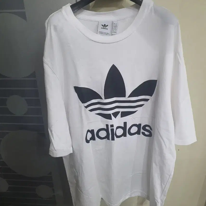 [BUNJANG] Adidas Oversized Short Sleeve T-Shirt XL / 아디다스  오버사이즈 반팔 티셔츠  xL