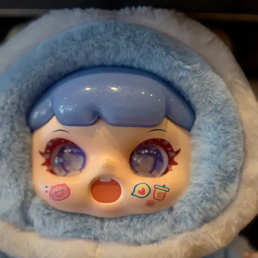 [BUNJANG] Plush Doll Manchao 400% Blue Fur Hoodie / 인형 블루 퍼 후드 Plush Doll 만차오 400%
