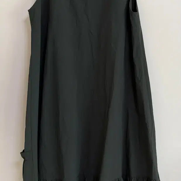 [BUNJANG] The Izzat Dark Grey Dress Size 85 / 더아이잗 원피스 다크그레이 85사이즈