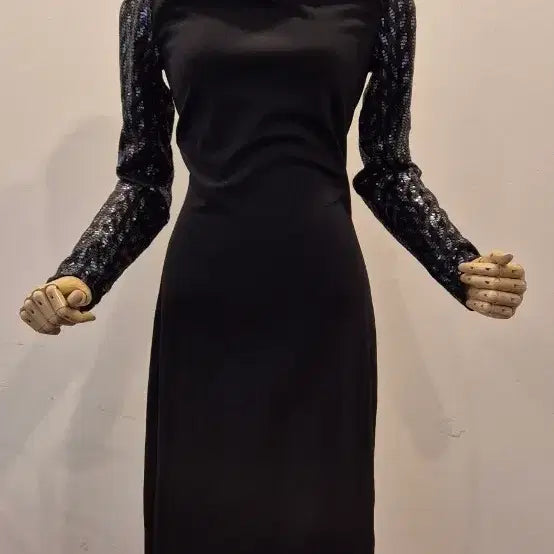 [BUNJANG] Armani Exchange Sequin Embellished Stretch Dress / 새상품   아르마니익스체인지  원피스