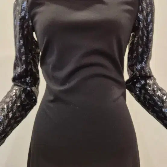 [BUNJANG] Armani Exchange Sequin Embellished Stretch Dress / 새상품   아르마니익스체인지  원피스