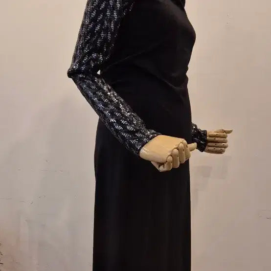 [BUNJANG] Armani Exchange Sequin Embellished Stretch Dress / 새상품   아르마니익스체인지  원피스
