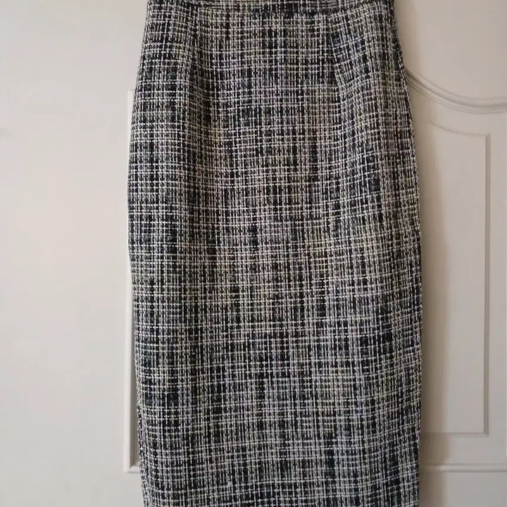 [BUNJANG] Tweed Long Skirt - Size S / 새상품/트위드 롱치마 S