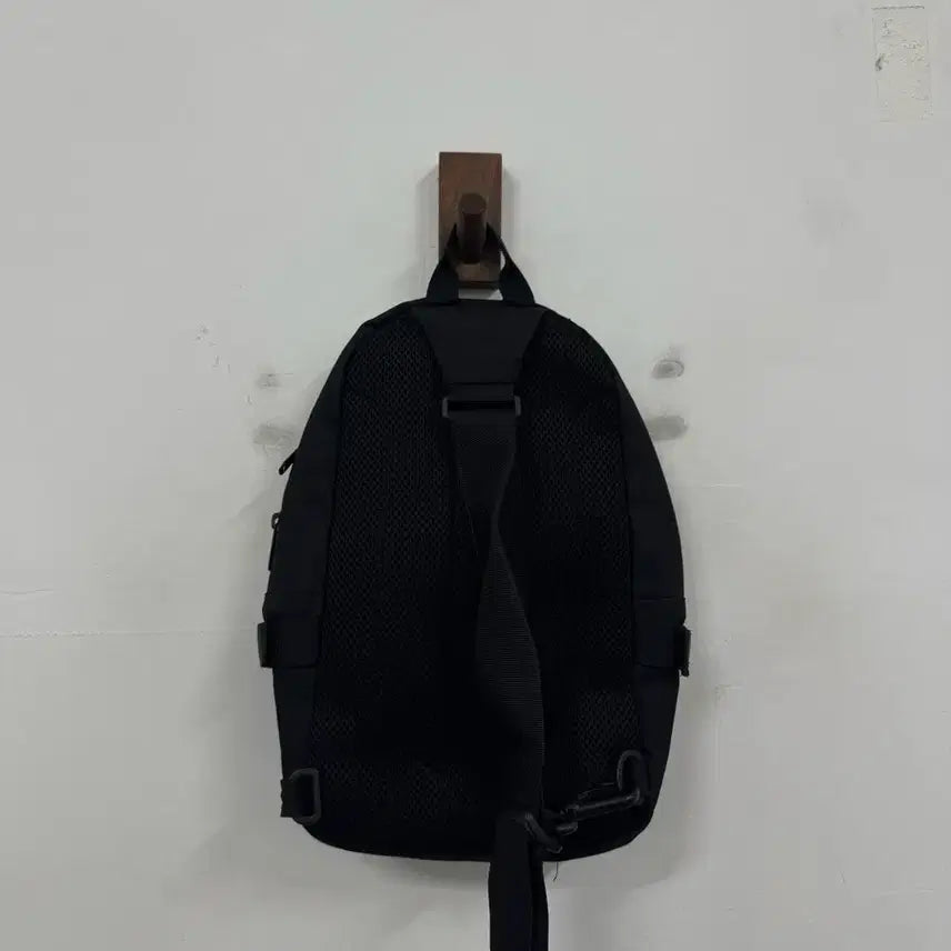 [BUNJANG] The North Face Sling Bag / 노스페이스 슬링백