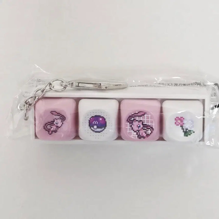 [SOLD OUT] 토니모리 포켓몬 뮤 키캡 키링