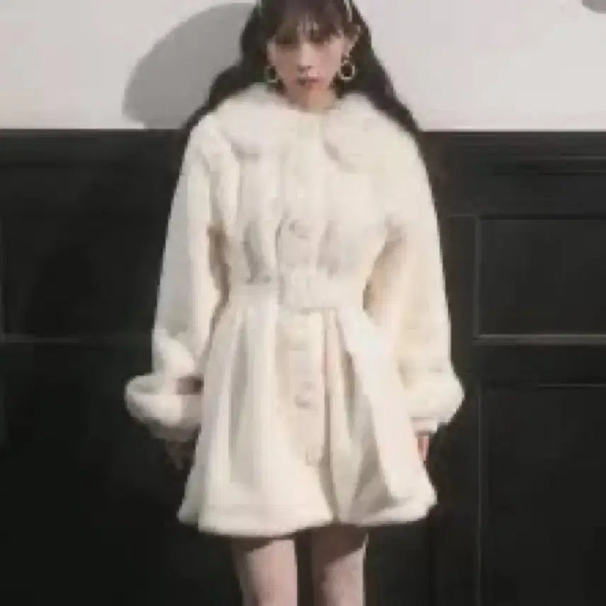 [BUNJANG] Bubblez Fur Coat Collar Belt Princess Style Furry Coat / 버블즈 퍼 코트 카라 밸트 양산형 양지뢰 지뢰계 히메갸루 폼폼 스노우