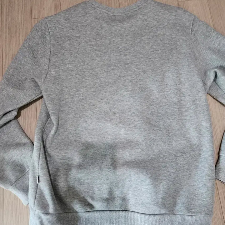 [BUNJANG] Fila Sweatshirt Grey L Size / 휠라 맨투맨 정품