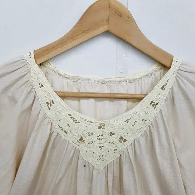 [BUNJANG] DIAPRE Batten Lace Dress Beige / DIAPRE 바텐레이스 원피스 베이지