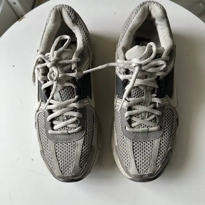 [BUNJANG] Nike Zoom Vomero 5 Silver Running Shoes / 나이키 줌 보메로 5 실버 245