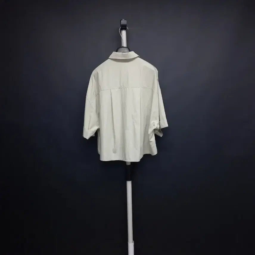 [BUNJANG] Vov "Spring Summer" Ash Olive Green Rayon Loose Boxy Fit Blouse (New) / 새 보브 춘하 레이온 루즈박시핏 블라우스 44-77