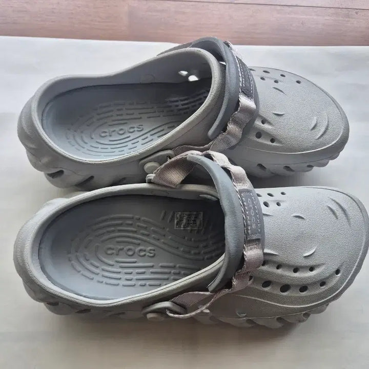 [BUNJANG] Crocs Echo Clog Sandals Slippers / 크록스 에코클로그 샌들 슬리퍼 260(M8 W10)