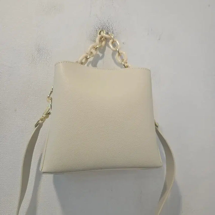 [BUNJANG] MC Ivory Chain Shoulder Bag Tote Bag / 엠씨 아이보리 체인 숄더백 토트백