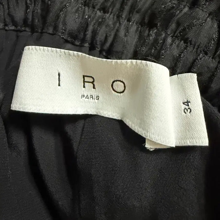 [BUNJANG] IRO 25SS Shorts XS / 25SS 이로 반바지