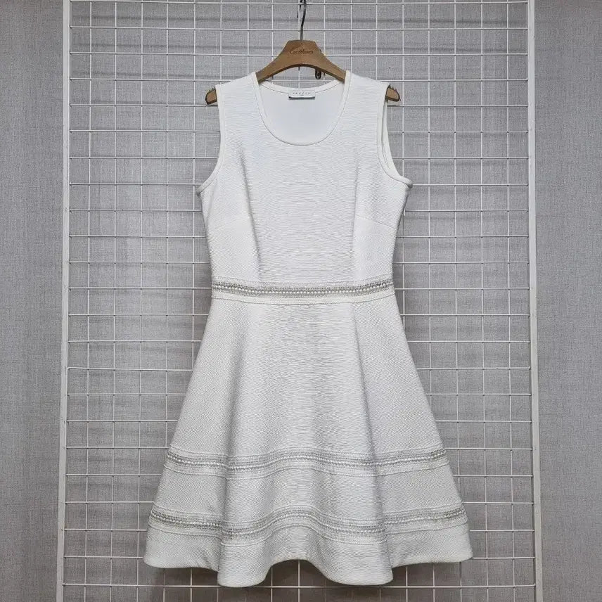 [BUNJANG] Sandro Dress Size 55 / 산드로 원피스 38