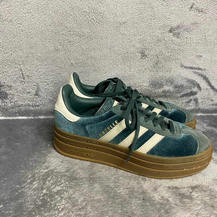 [BUNJANG] Adidas Sneakers Size 240 / 아디다스 스니커즈 240
