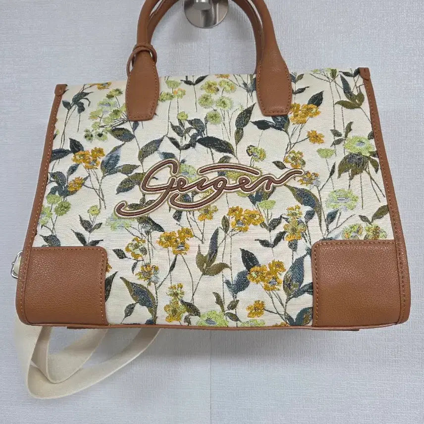[BUNJANG] Geiger Tote Bag / 가이거   토트백