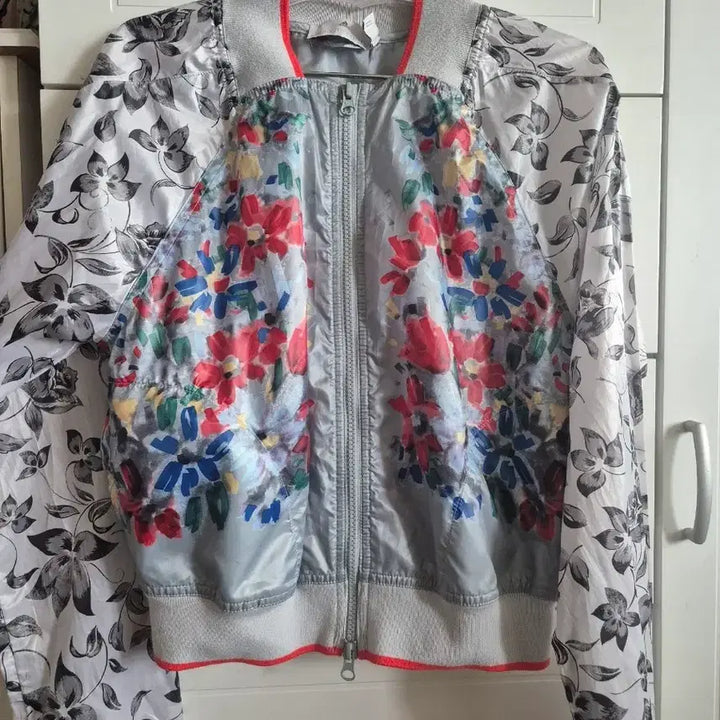 [BUNJANG] Adidas Stella McCartney Collaboration Flower Print Zip-Up Short Jacket / 아디다스 플라워 프린팅 집업 숏 자켓