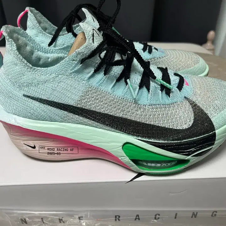 [BUNJANG] Nike Alphafly 3 Running Shoes (260mm) / 거의 새신발 알파플라이3 260 싸게 내놓습니다