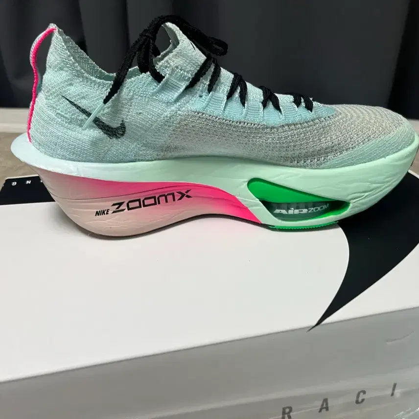 [BUNJANG] Nike Alphafly 3 Running Shoes (260mm) / 거의 새신발 알파플라이3 260 싸게 내놓습니다