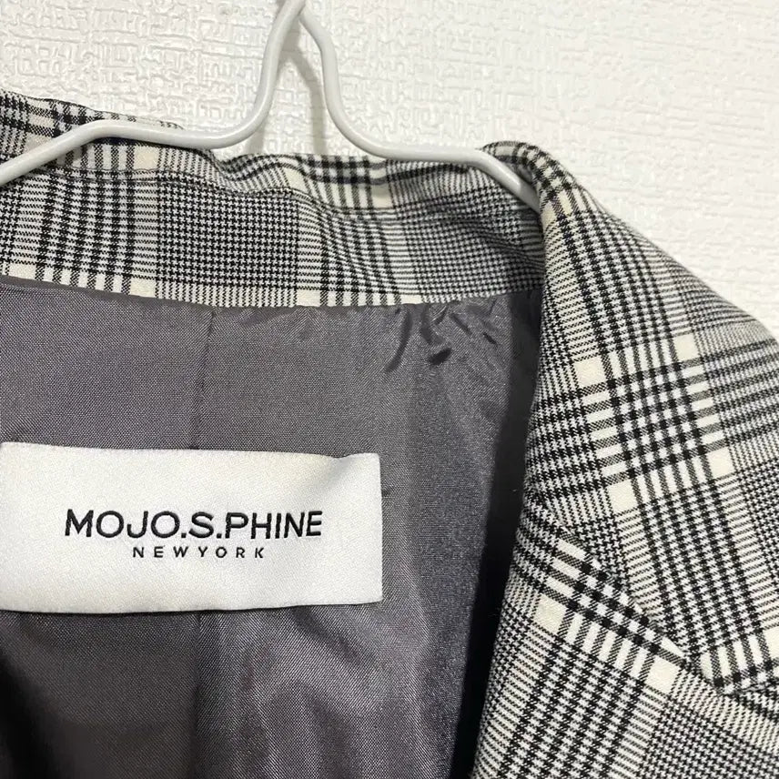 [SOLD OUT] 모조에스핀 체크 자켓